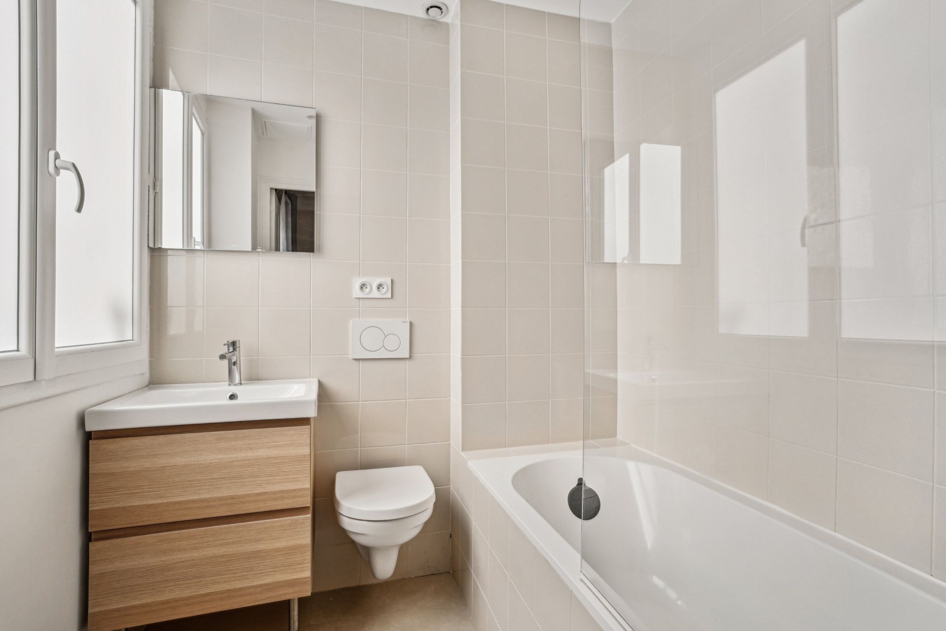 luxury apartment 3 Rooms for rent on PARIS (75016)