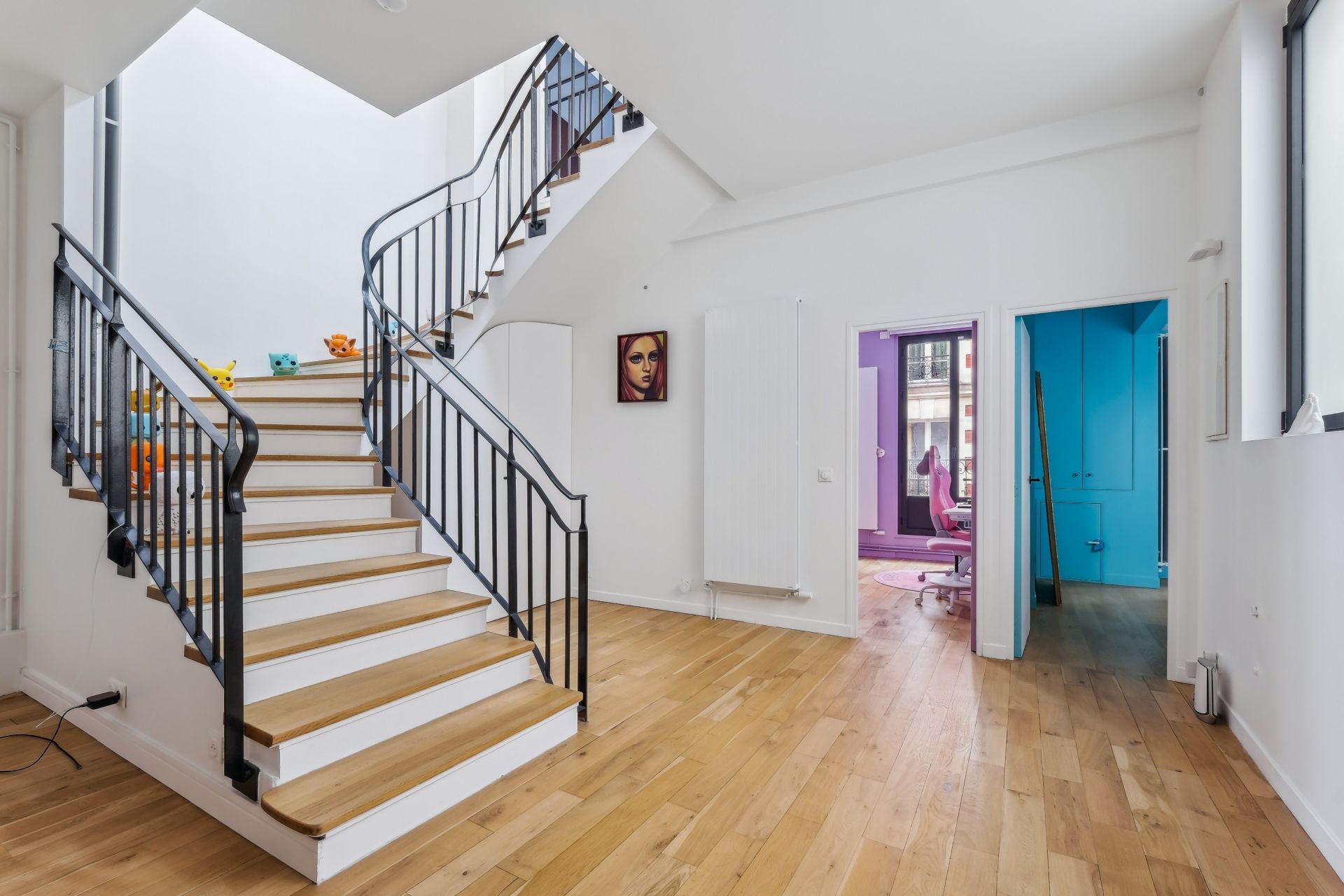 luxury apartment 5 Rooms for sale on PARIS (75011)