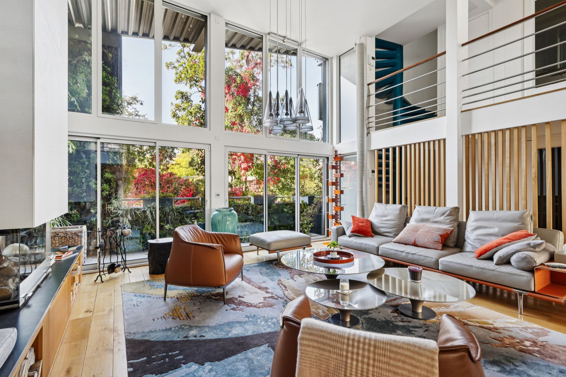 luxury house 11 Rooms for sale on PARIS (75020)