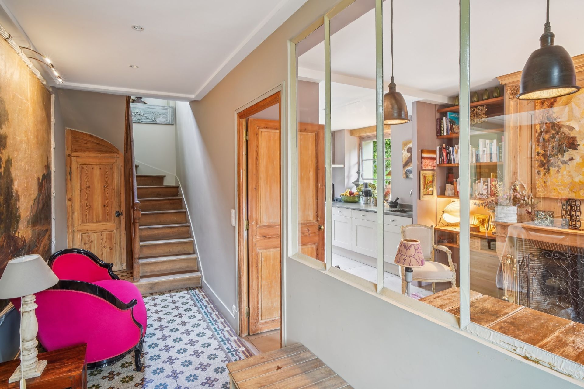 luxury house 8 Rooms for sale on VILLETTE (78930)