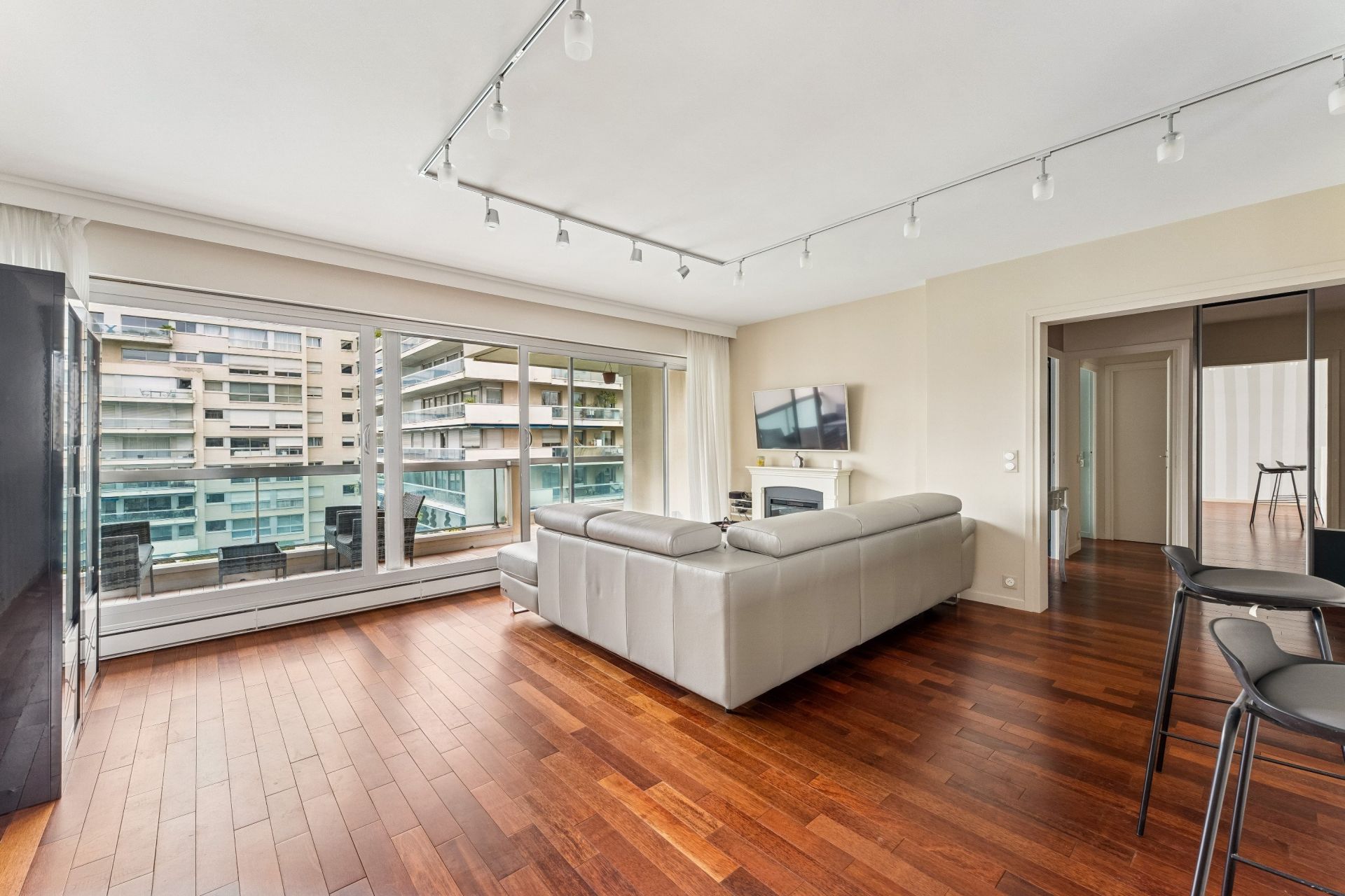 luxury apartment 3 Rooms for sale on NEUILLY SUR SEINE (92200)