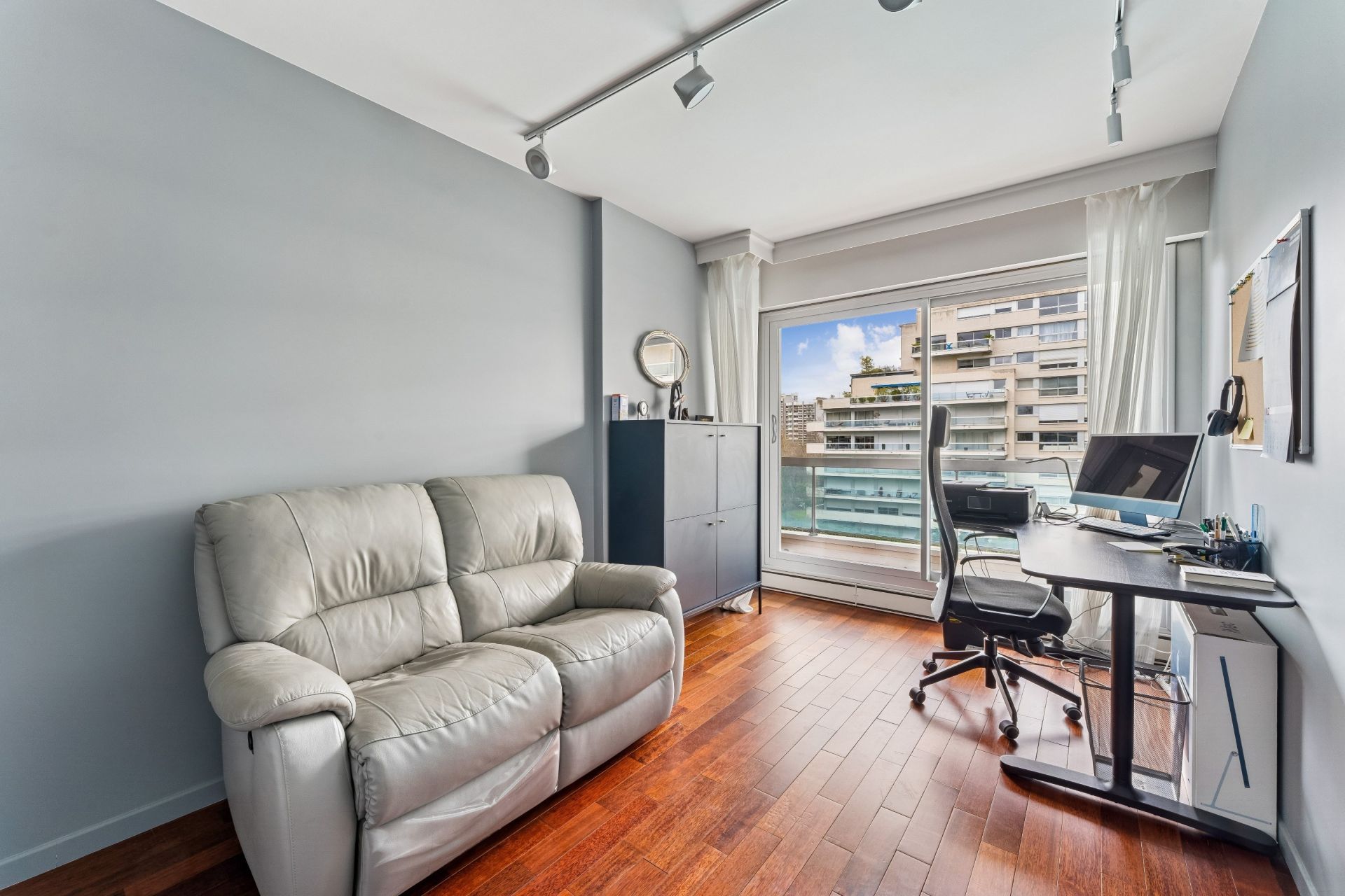 luxury apartment 3 Rooms for sale on NEUILLY SUR SEINE (92200)