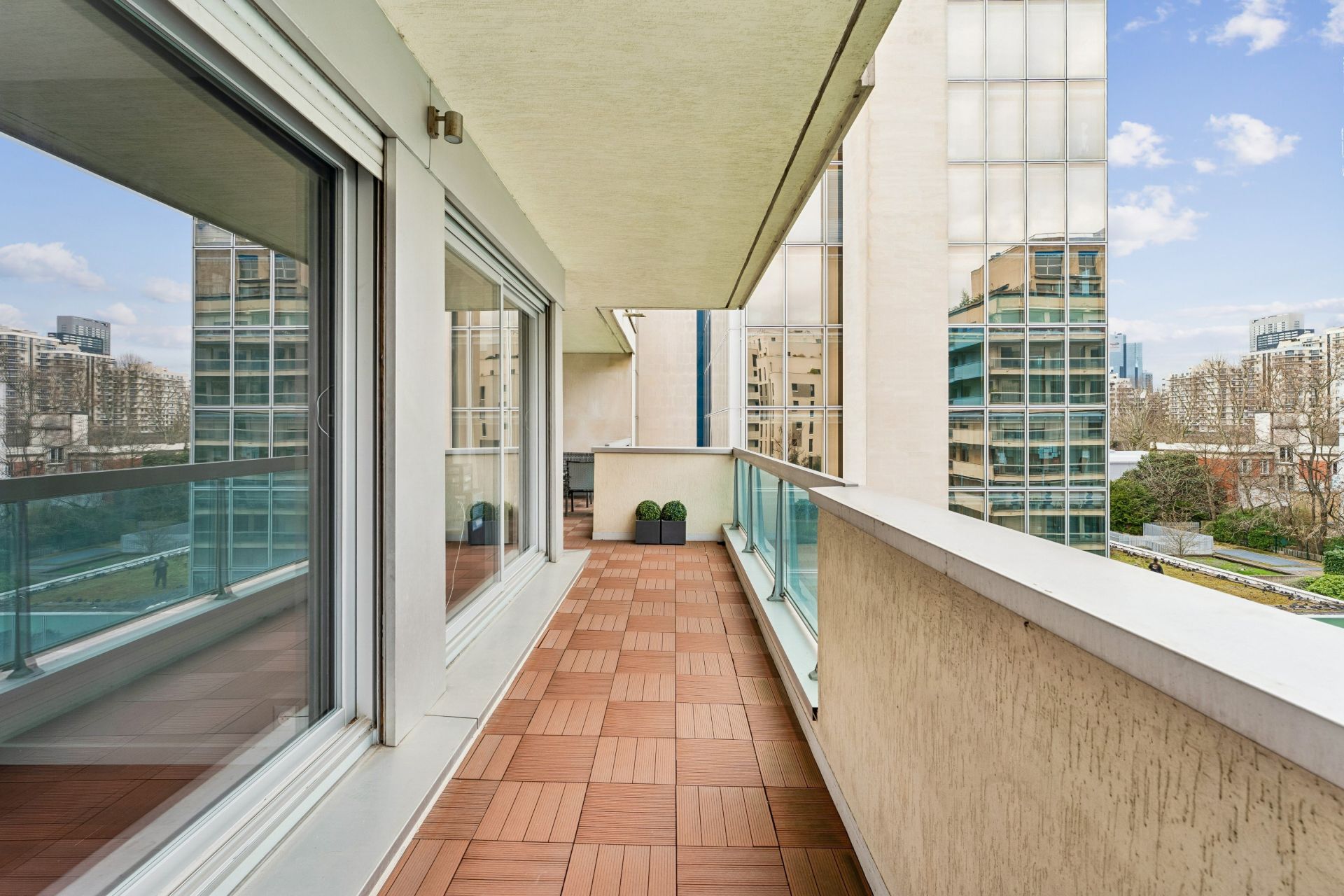 luxury apartment 3 Rooms for sale on NEUILLY SUR SEINE (92200)