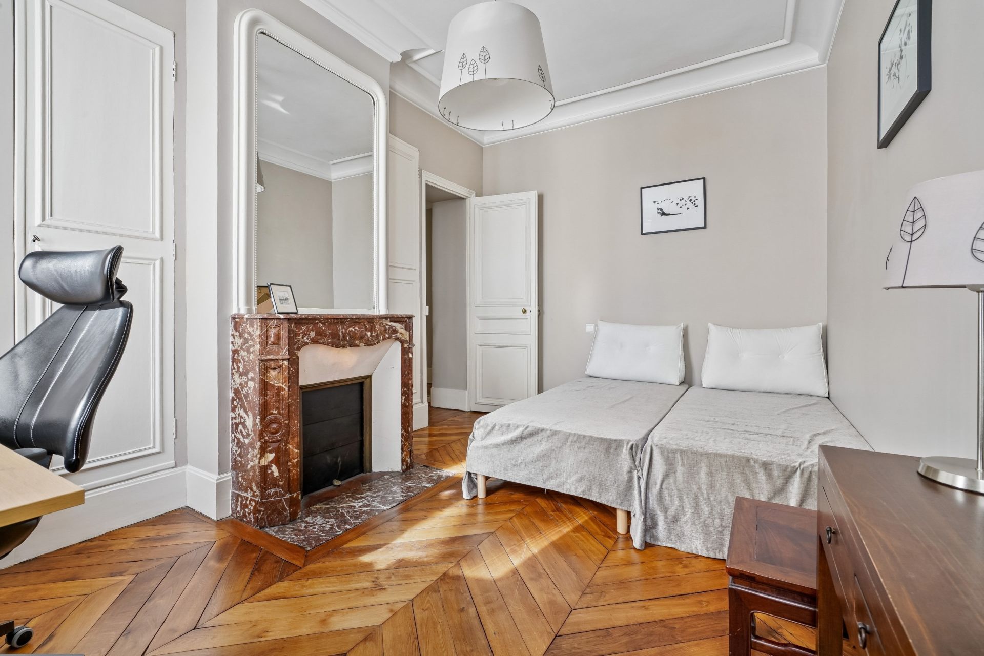 luxury apartment 3 Rooms for sale on PARIS (75001)