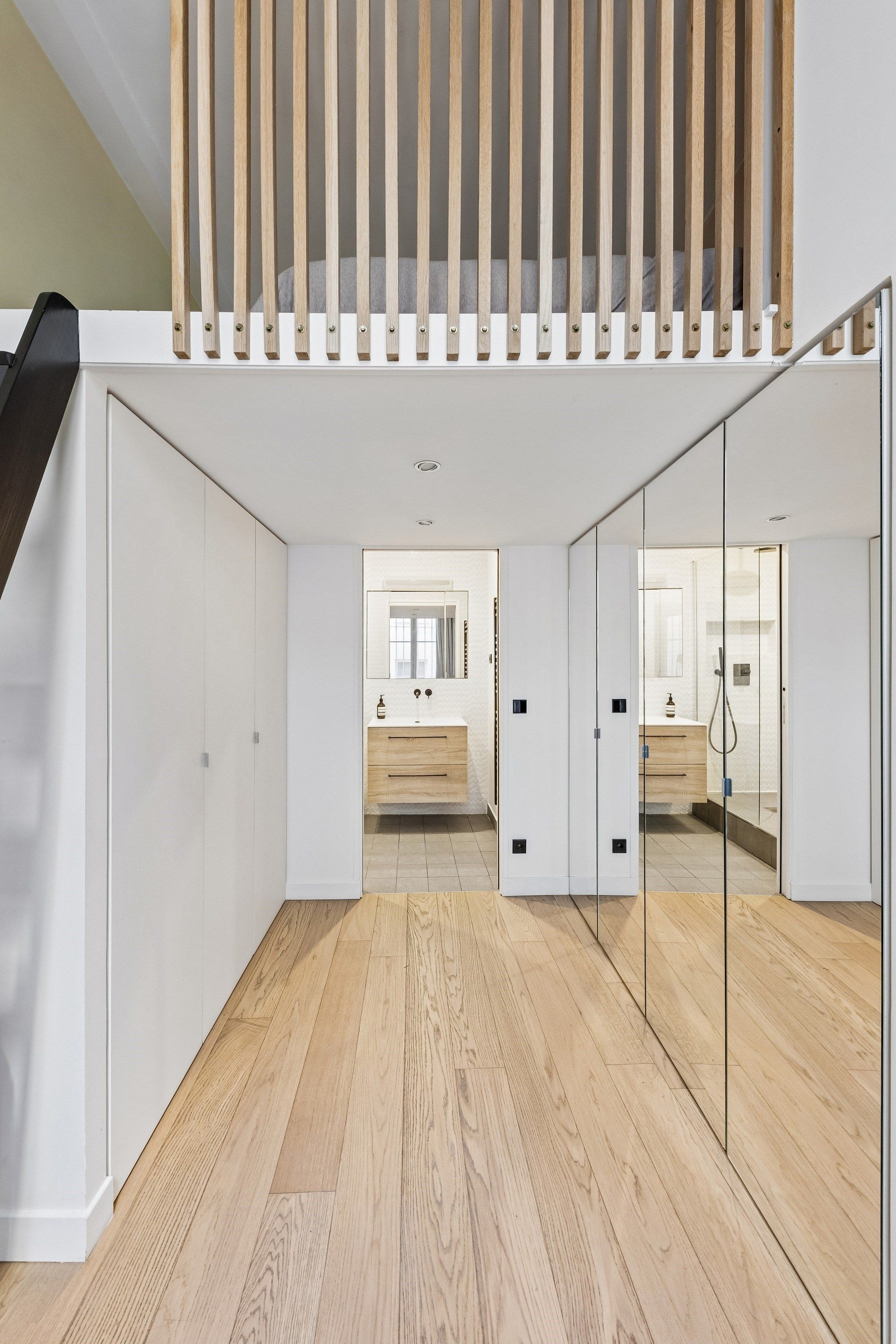 luxury apartment 3 Rooms for sale on PARIS (75002)