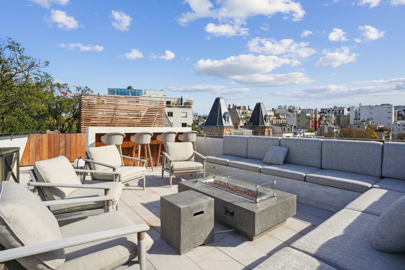 hôtel particulier 12 Pièces en vente sur PARIS (75116)