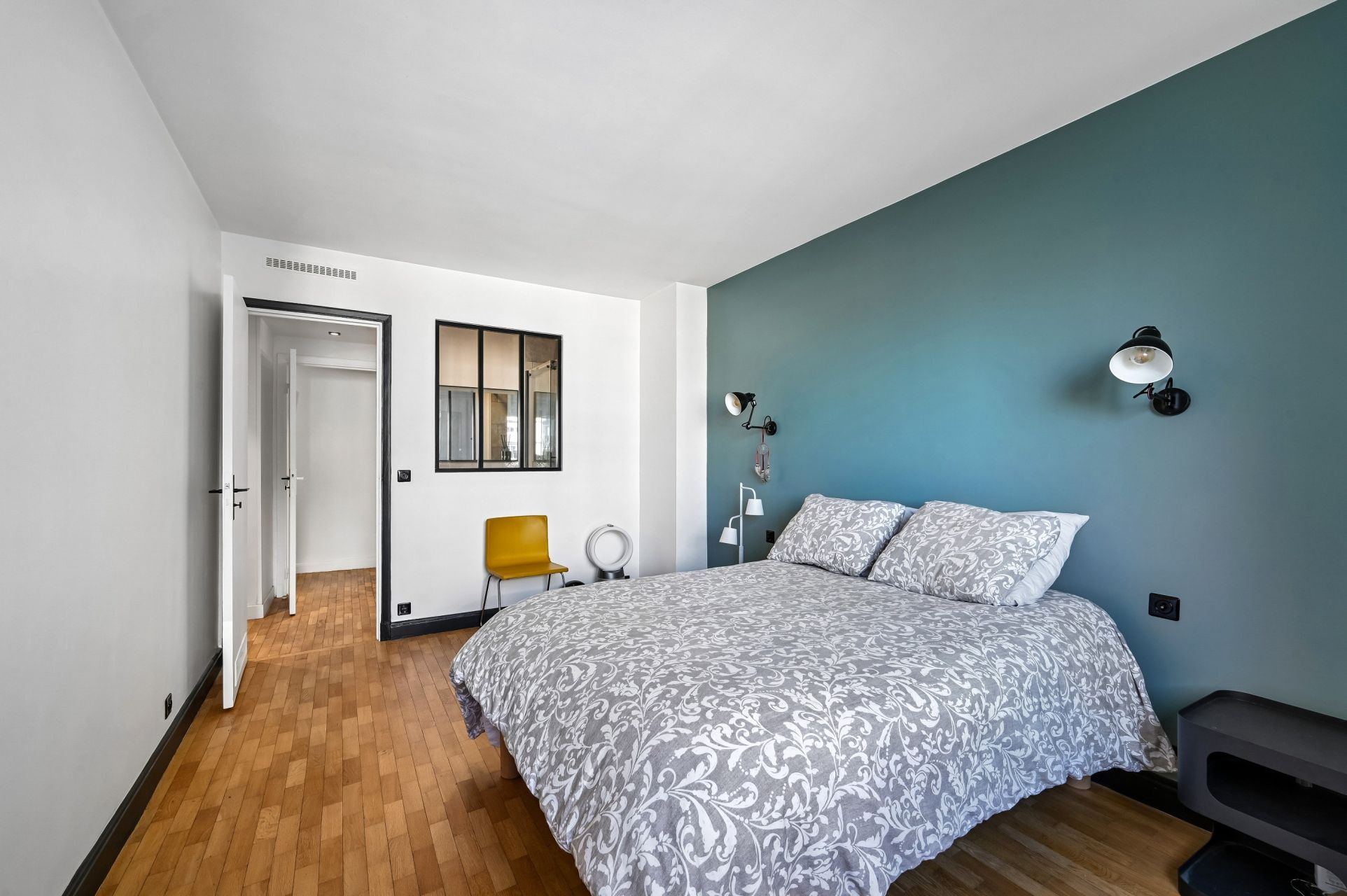 luxury apartment 3 Rooms for sale on PARIS (75017)