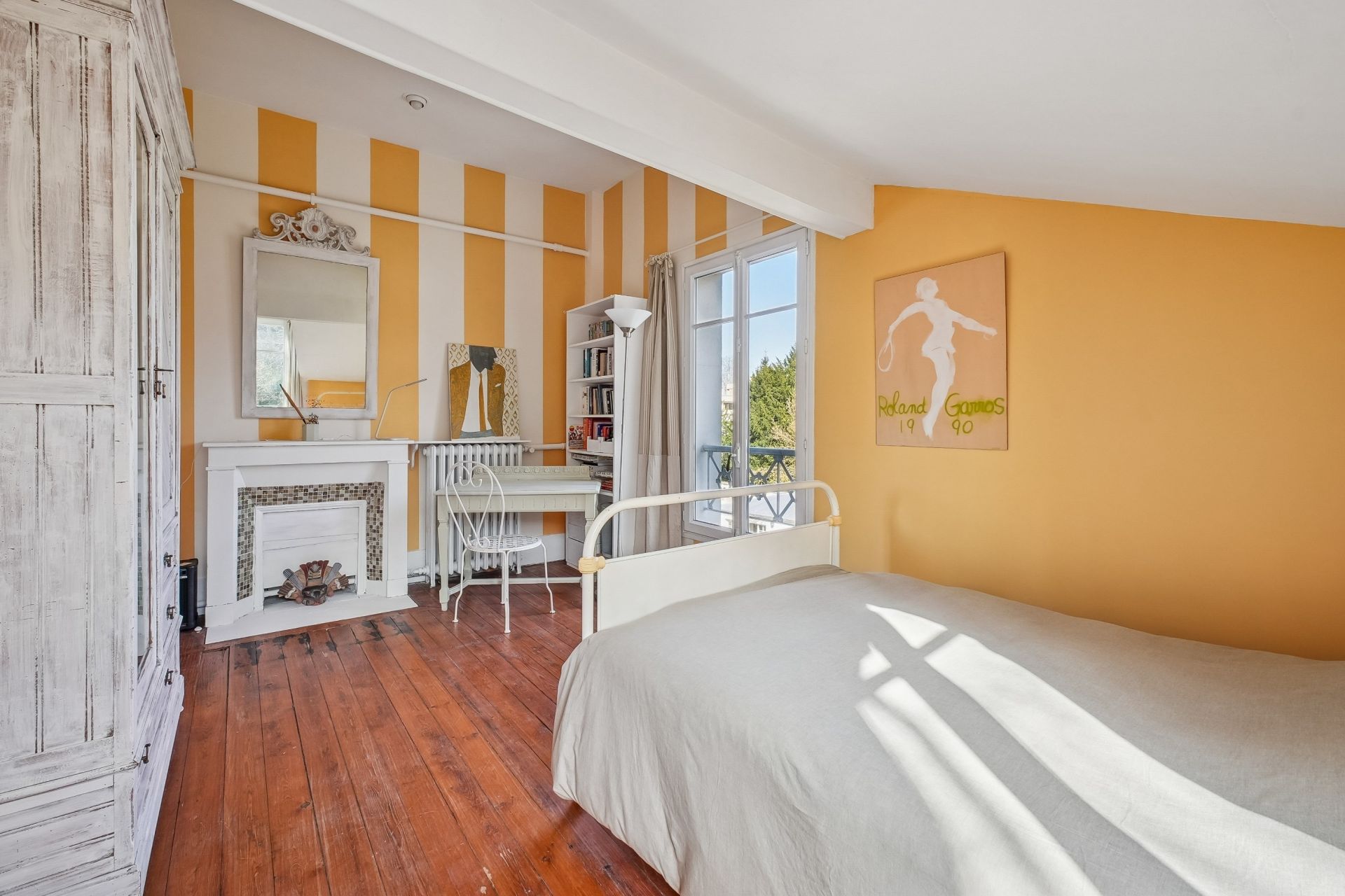 luxury house 10 Rooms for sale on MARLY LE ROI (78160)