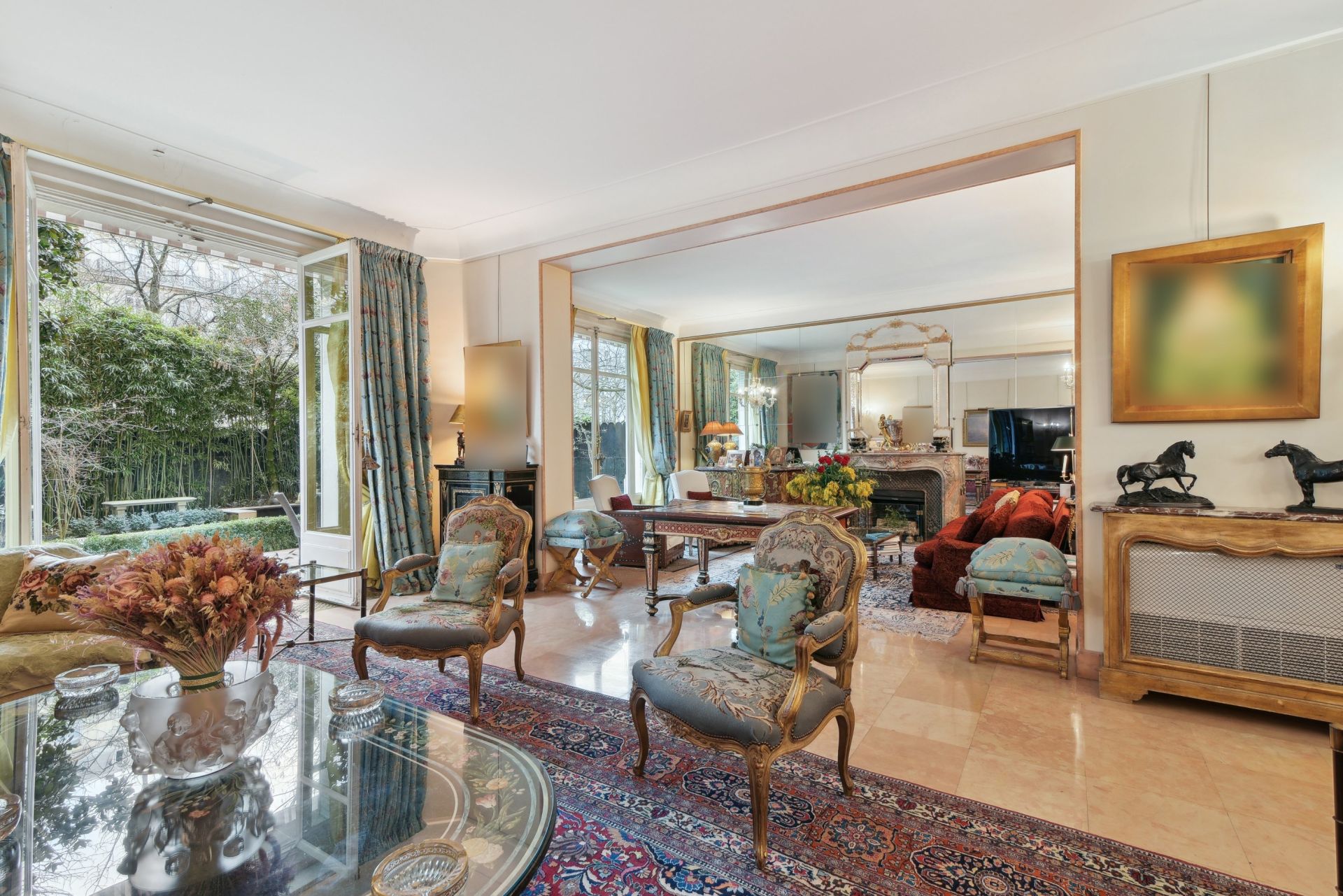 luxury apartment 6 Rooms for sale on PARIS (75016)