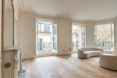 Sale Luxury apartment Paris 7 5&nbsp;Rooms 176.42&nbsp;m²