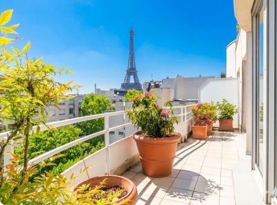 Sale Luxury apartment Neuilly-sur-Seine 5&nbsp;Rooms 167&nbsp;m²