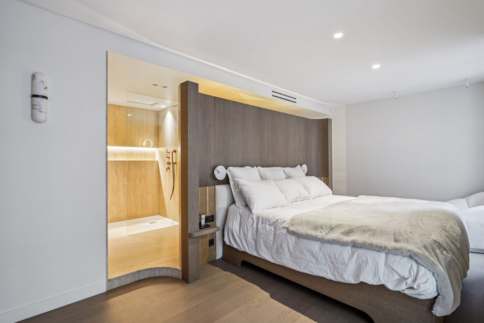 appartement de luxe 5 Pièces en vente sur LEVALLOIS PERRET (92300)