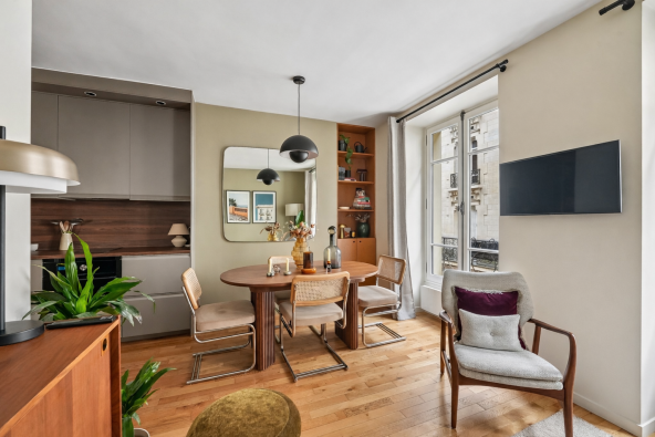 Sale Luxury apartment Paris 3 2&nbsp;Rooms 38.62&nbsp;m²