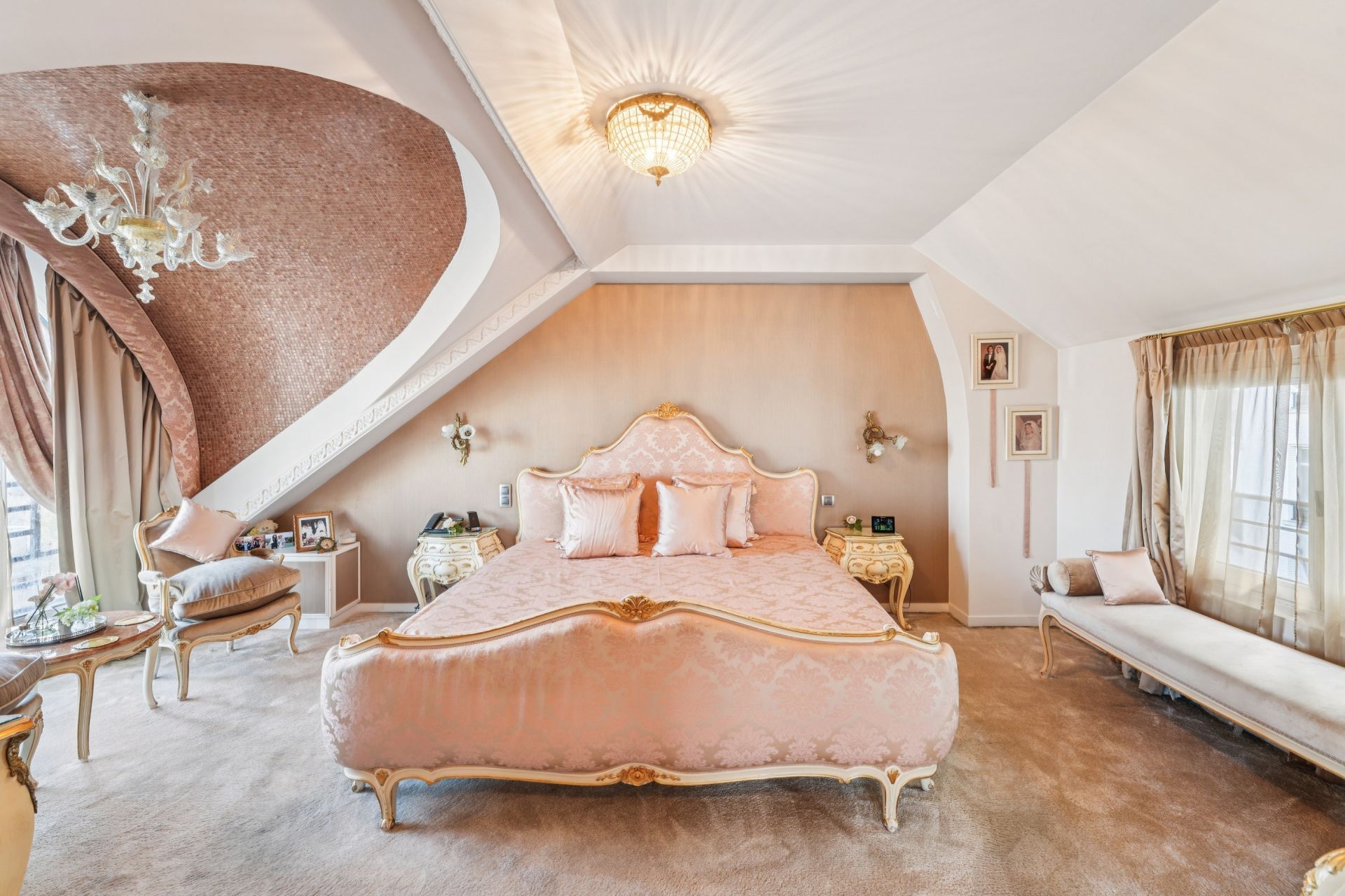 luxury house 10 Rooms for sale on NEUILLY SUR SEINE (92200)