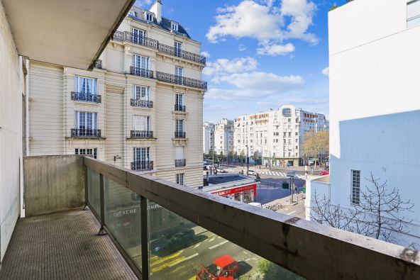Sale Luxury apartment Paris 17 4&nbsp;Rooms 91.02&nbsp;m²