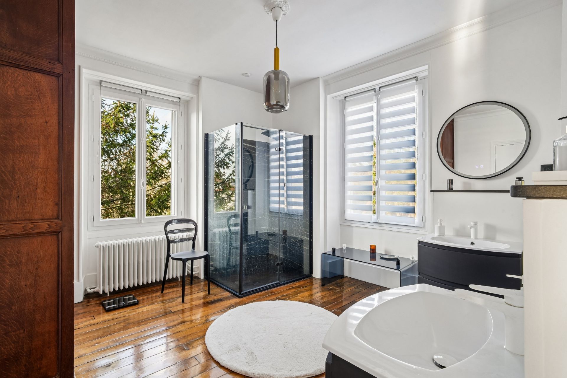 luxury house 11 Rooms for sale on MONTMORENCY (95160)