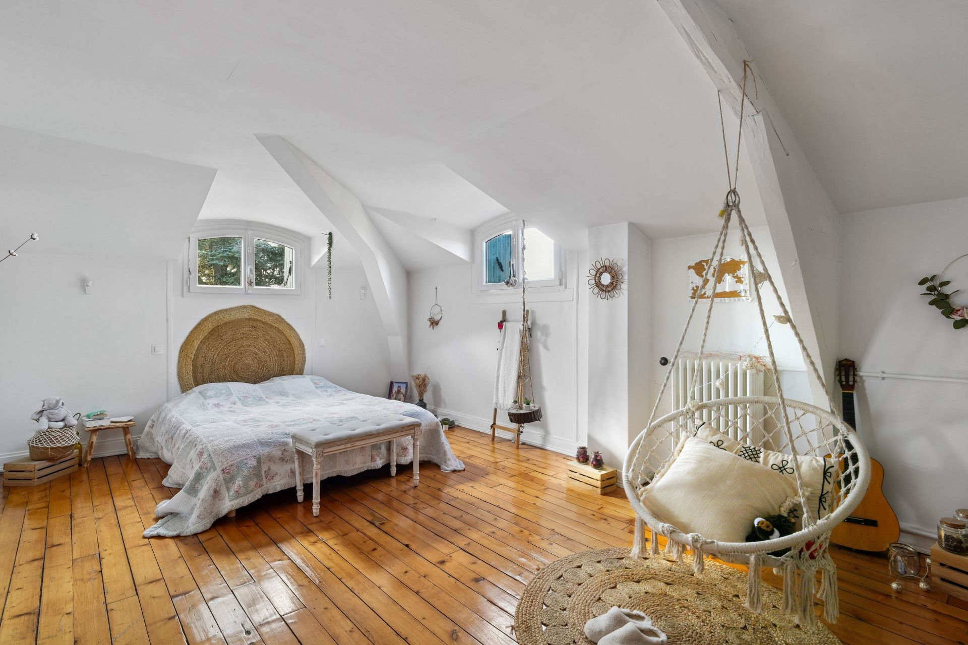 luxury house 11 Rooms for sale on MONTMORENCY (95160)