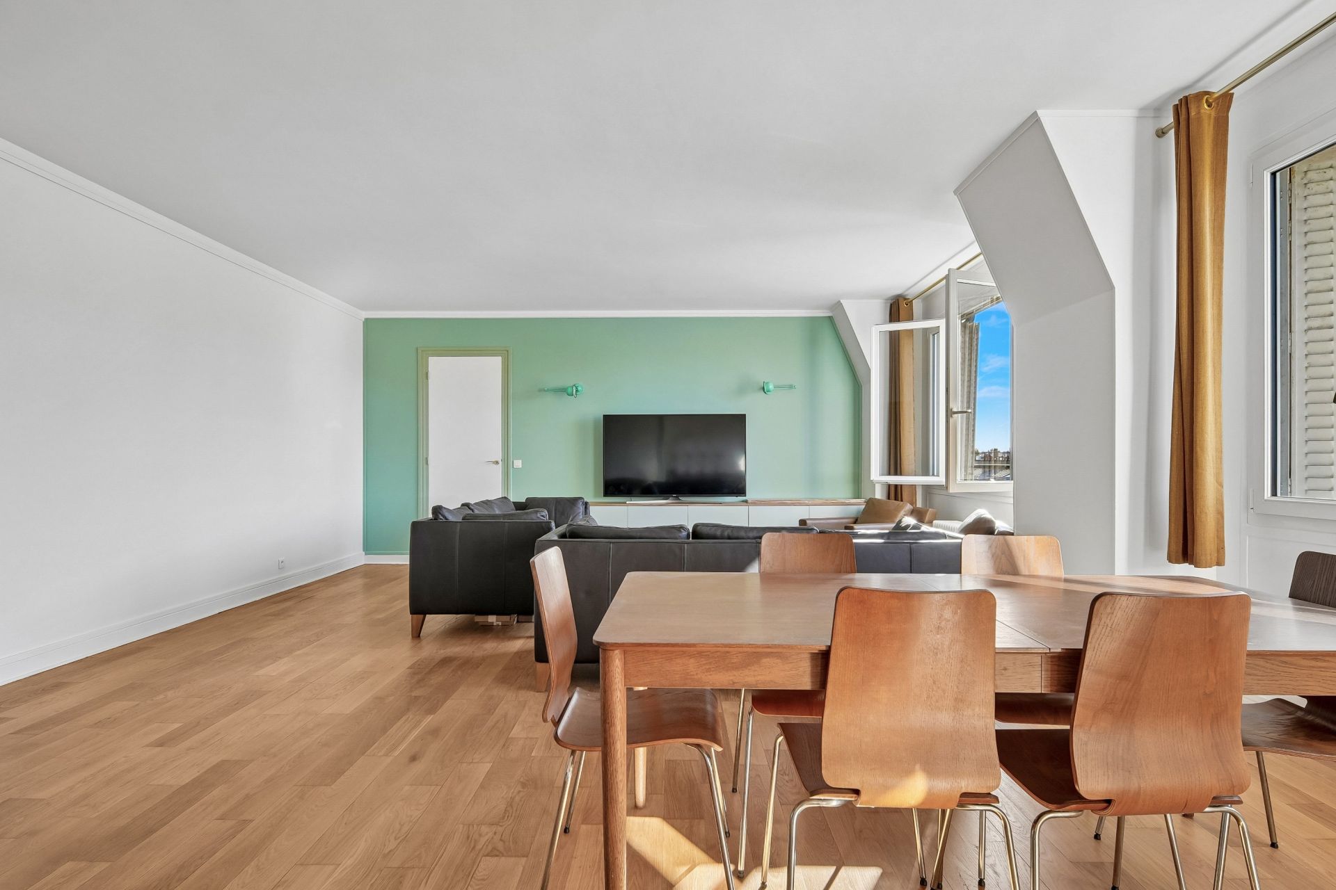 luxury apartment 3 Rooms for rent on PARIS (75017)