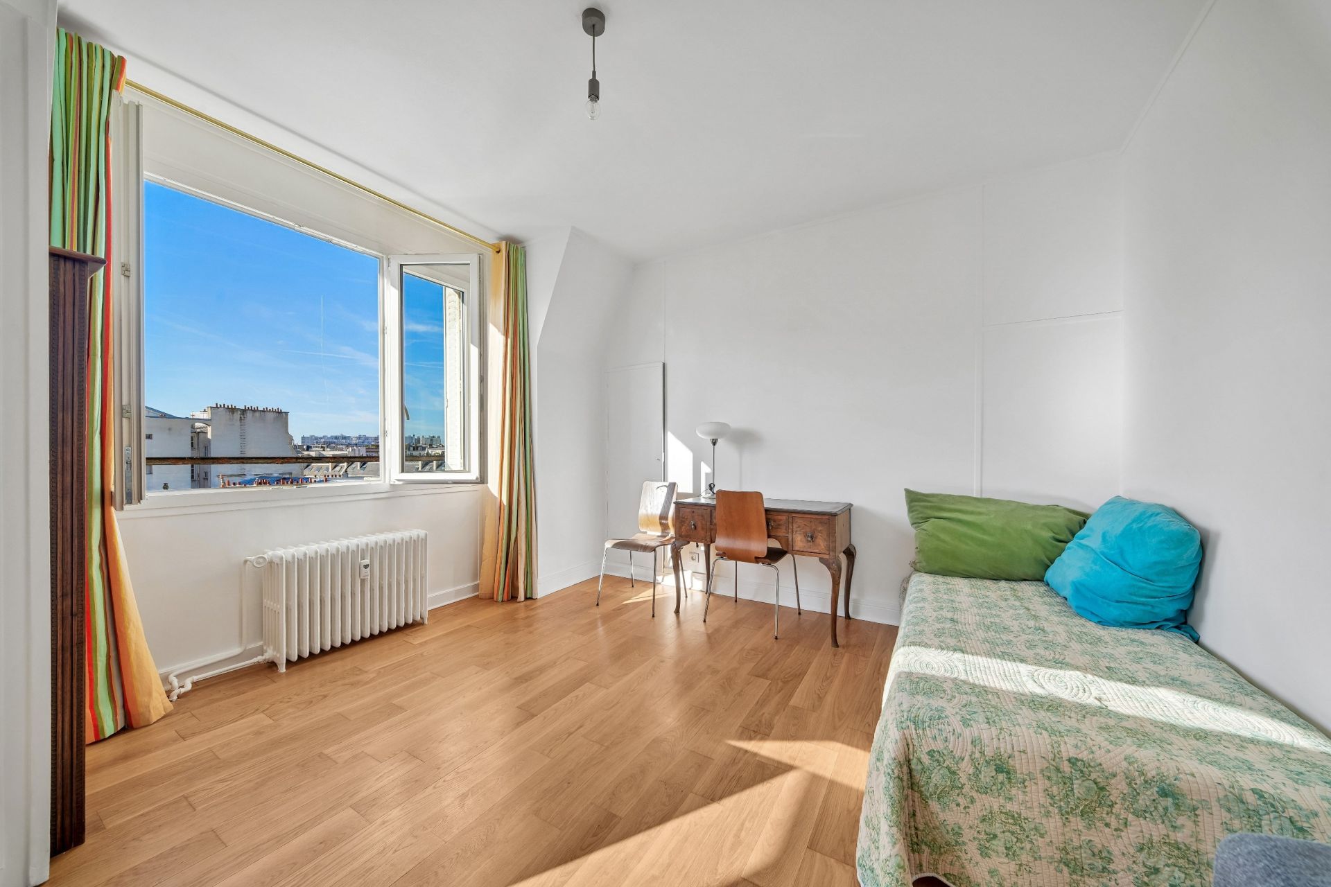 luxury apartment 3 Rooms for rent on PARIS (75017)