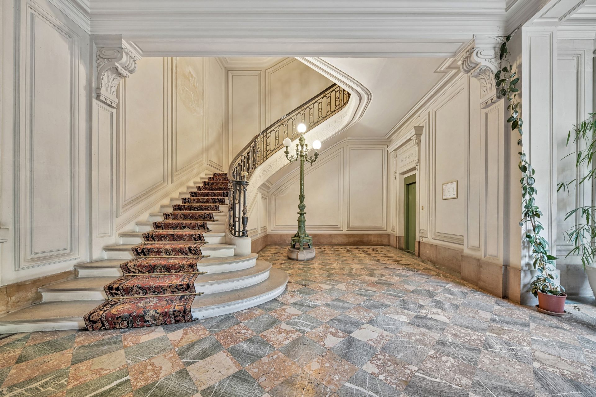 luxury apartment 3 Rooms for rent on PARIS (75017)