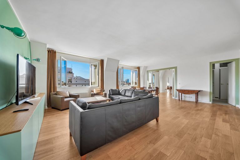 luxury apartment 3 Rooms for rent on PARIS (75017)