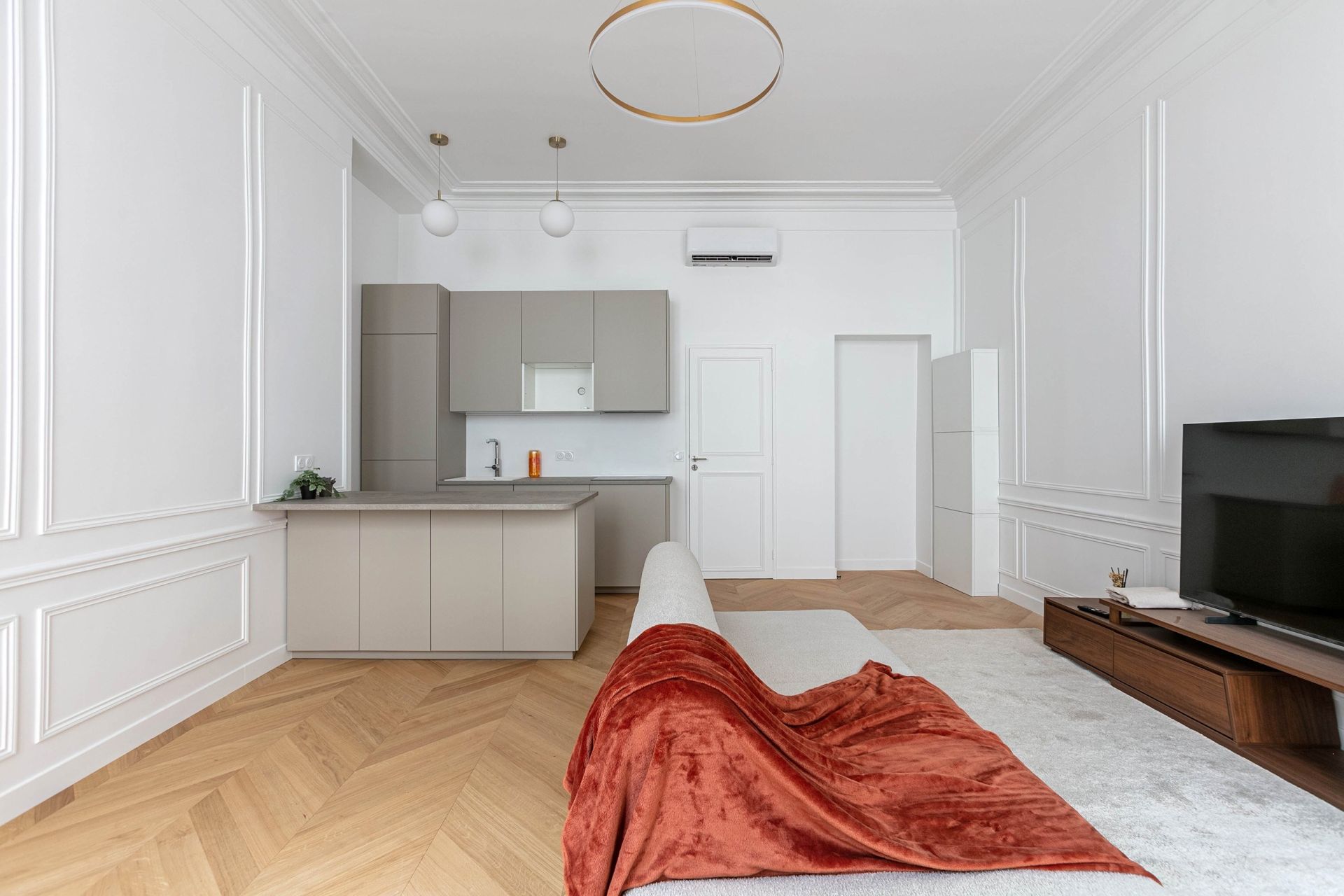 luxury apartment 2 Rooms for sale on PARIS (75003)