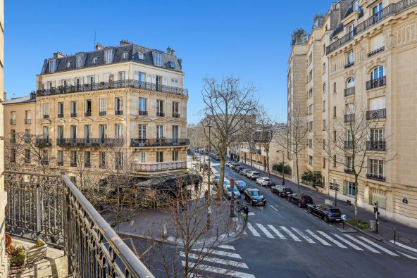 Sale Luxury apartment Paris 16 9&nbsp;Rooms 244&nbsp;m²