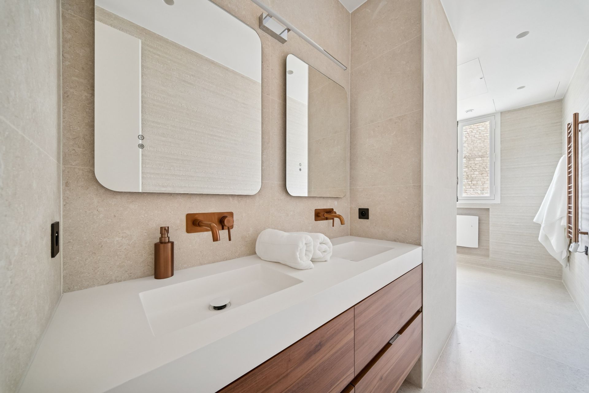 luxury apartment 3 Rooms for sale on PARIS (75007)