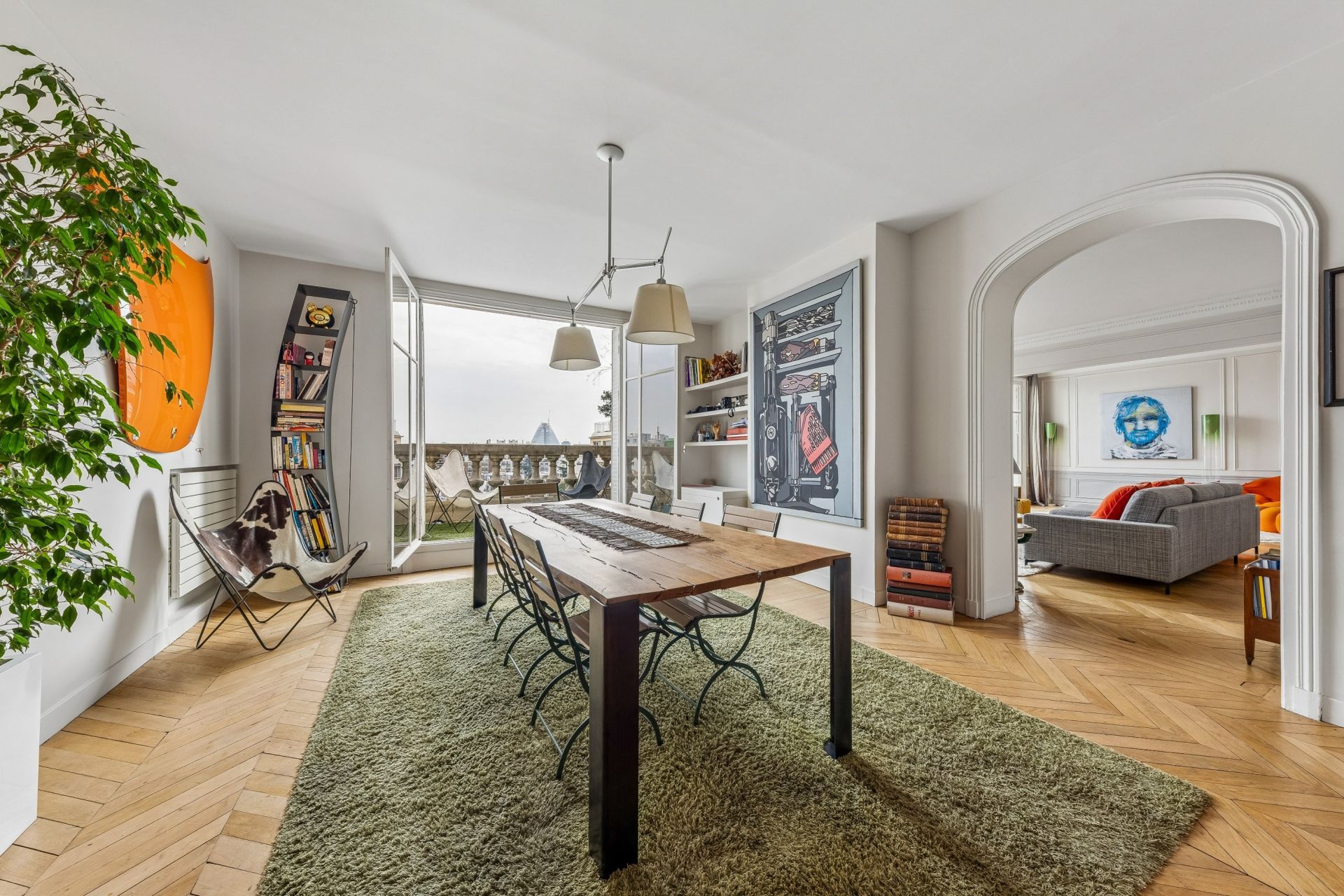 luxury apartment 8 Rooms for sale on PARIS (75016)