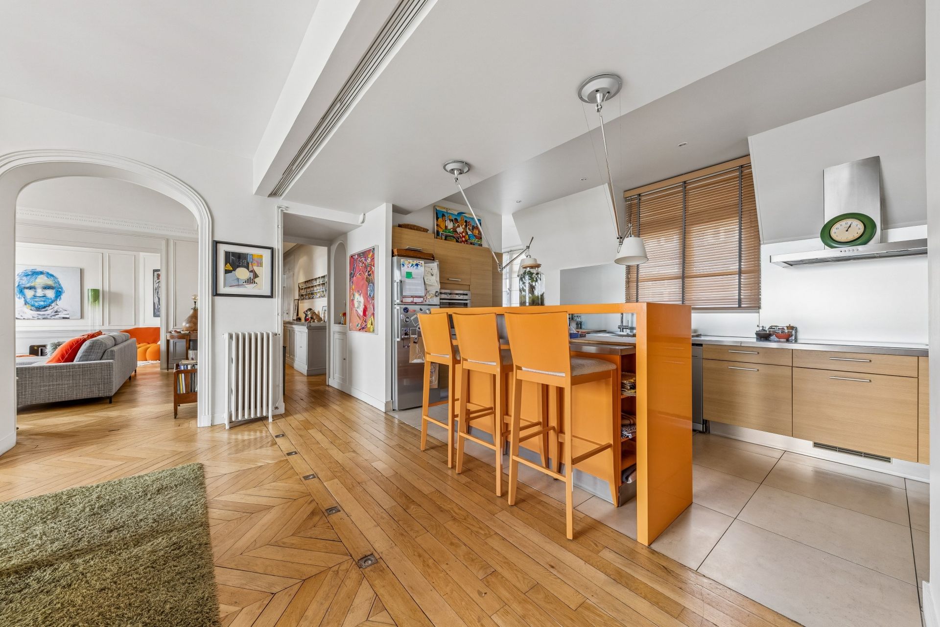 luxury apartment 8 Rooms for sale on PARIS (75016)