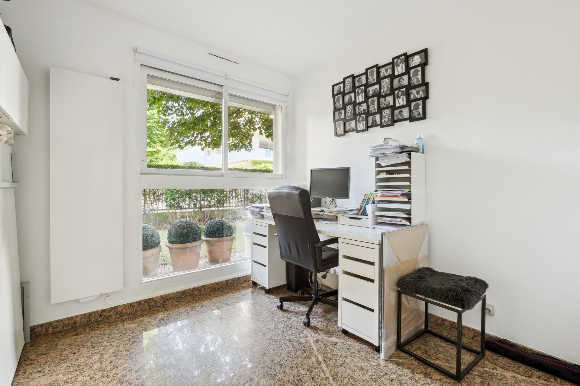 luxury apartment 8 Rooms for sale on NEUILLY SUR SEINE (92200)