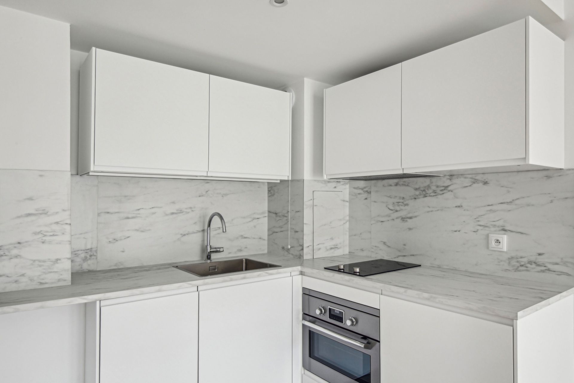 luxury apartment 2 Rooms for rent on LA GARENNE COLOMBES (92250)