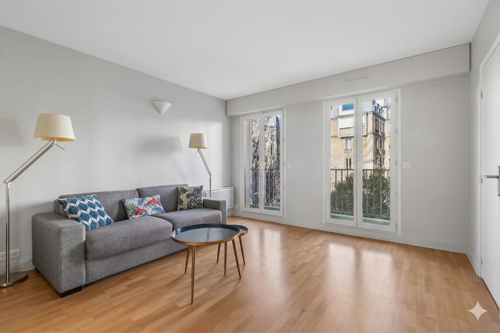 luxury apartment 2 Rooms for sale on PARIS (75005)