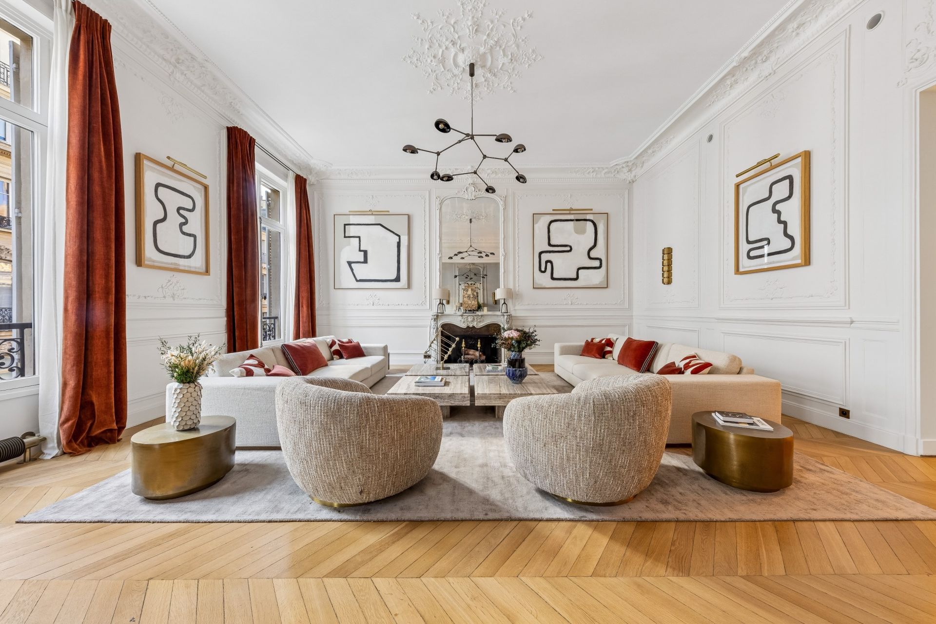 luxury apartment 5 Rooms for sale on PARIS (75008)