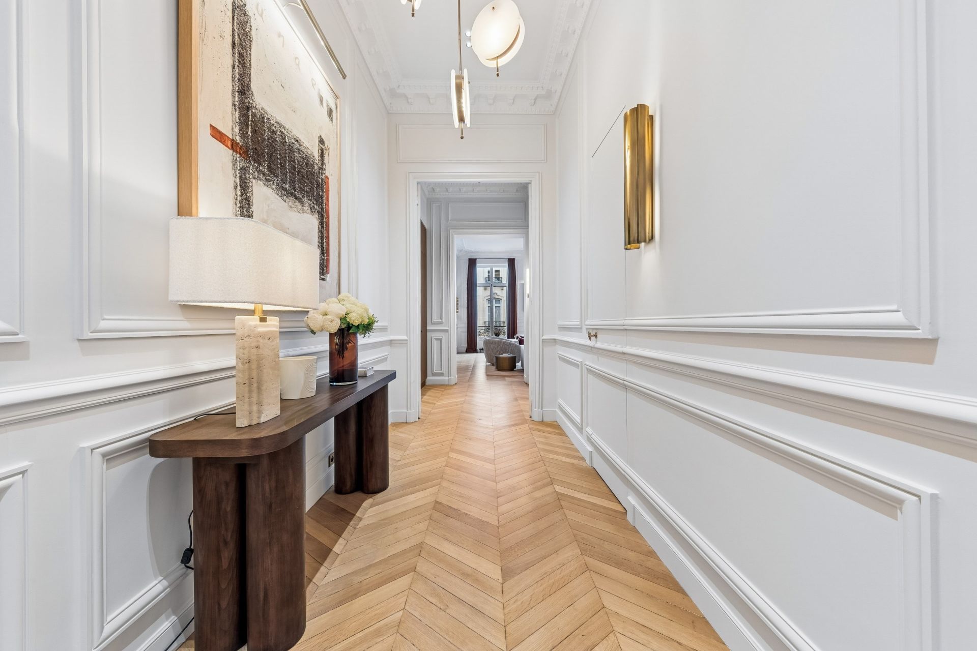 luxury apartment 5 Rooms for sale on PARIS (75008)