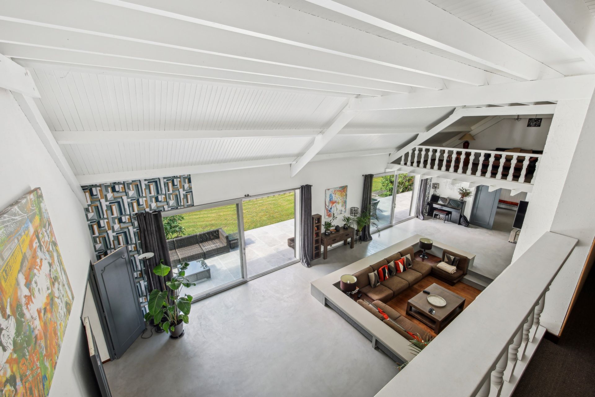 architect's house 10 Rooms for sale on CHEVREUSE (78460)