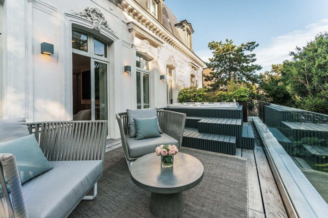 hôtel particulier 12 Pièces en vente sur PARIS (75016)