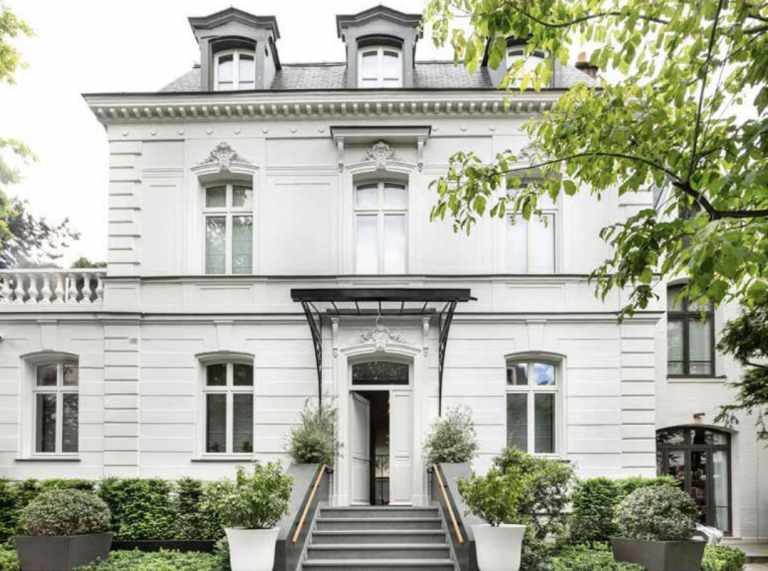 hôtel particulier 12 Pièces en vente sur PARIS (75016)