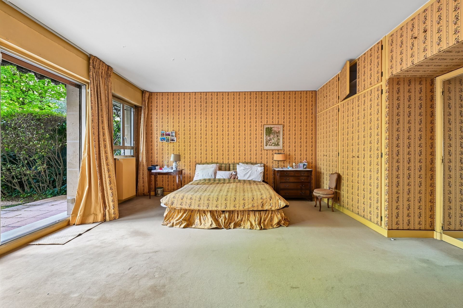 luxury apartment 5 Rooms for sale on NEUILLY SUR SEINE (92200)