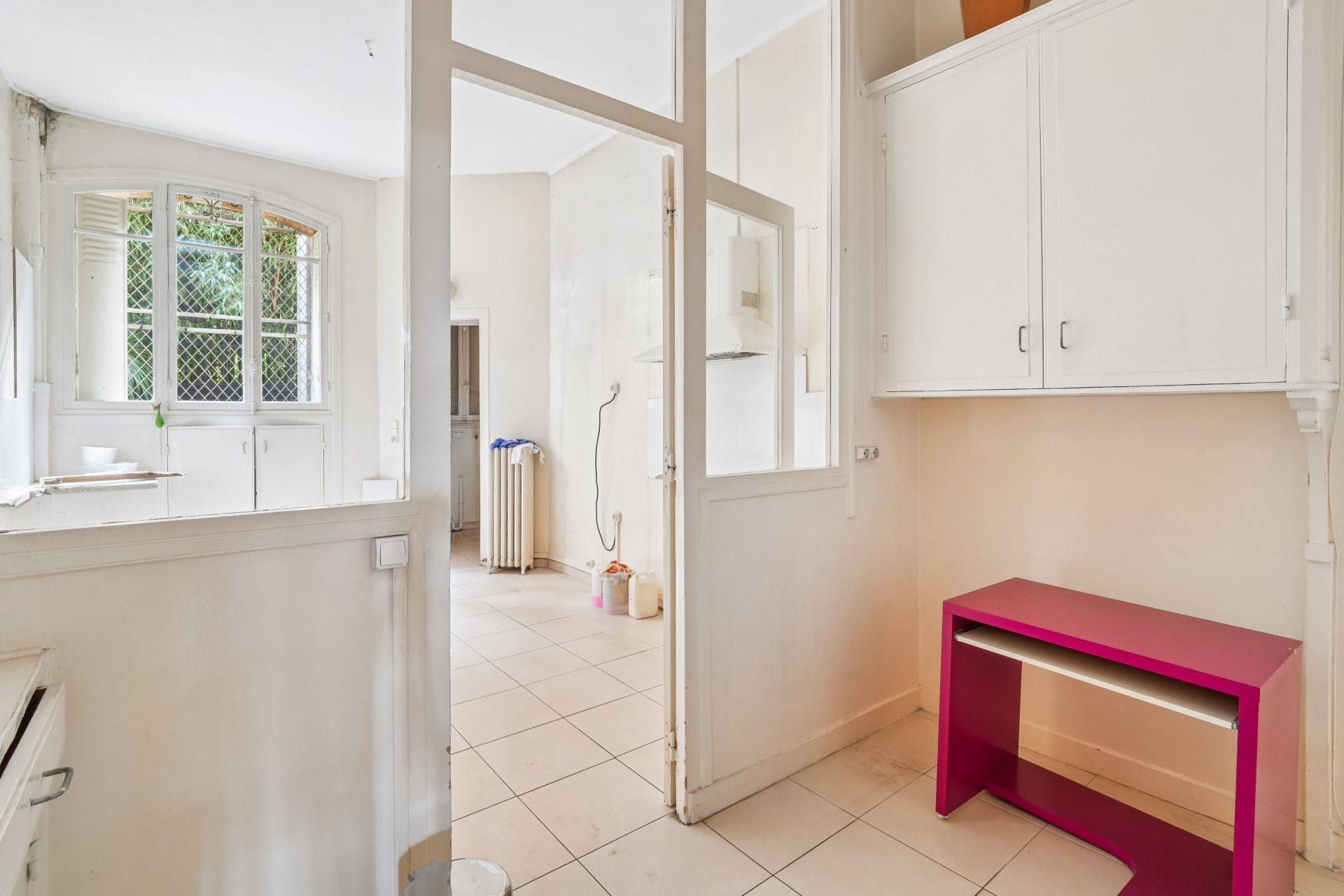 luxury apartment 9 Rooms for sale on PARIS (75116)