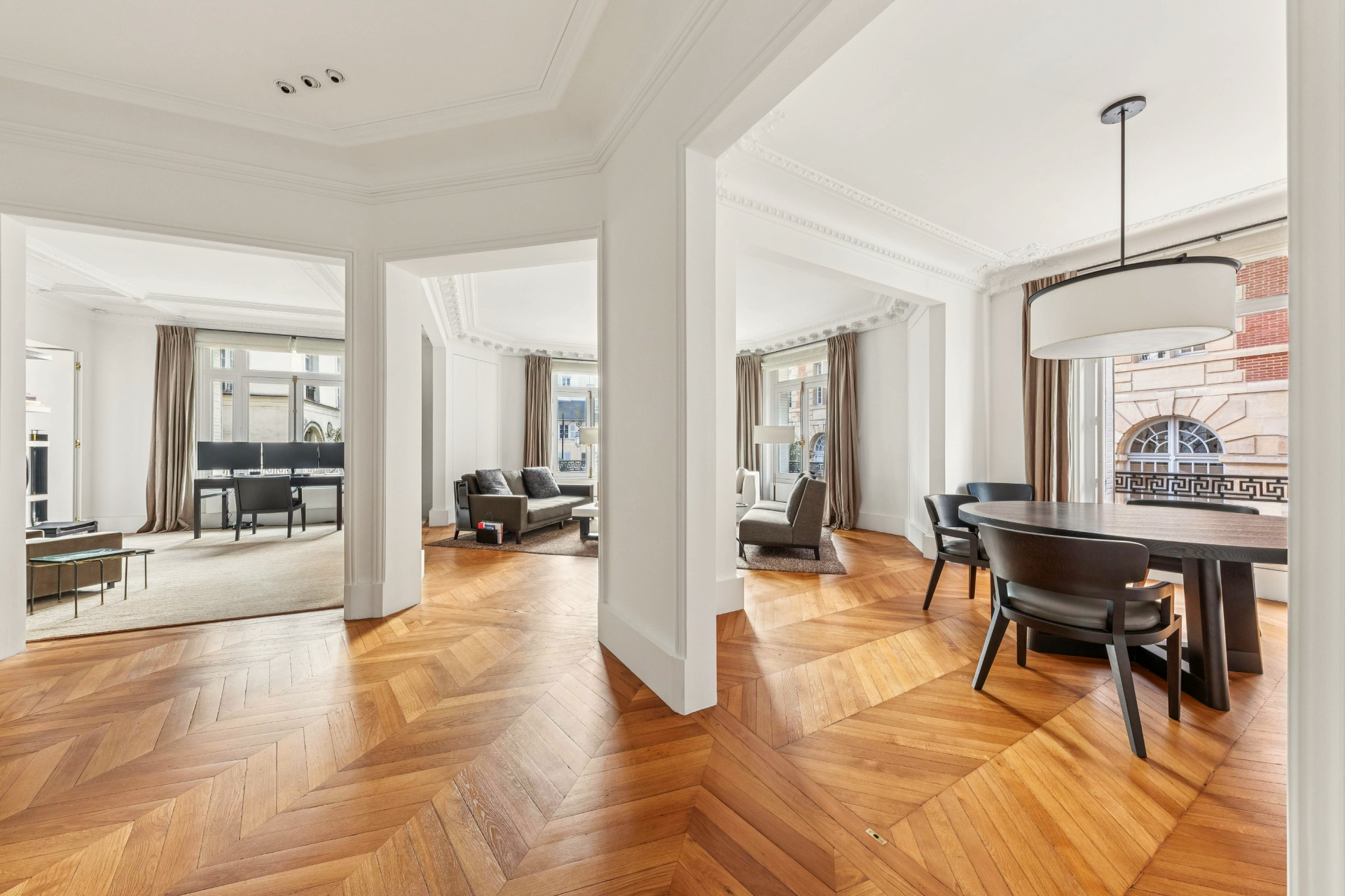 luxury apartment 6 Rooms for sale on PARIS (75006)