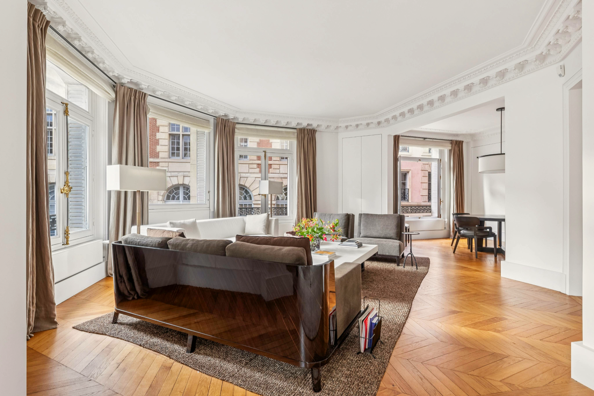 luxury apartment 6 Rooms for sale on PARIS (75006)