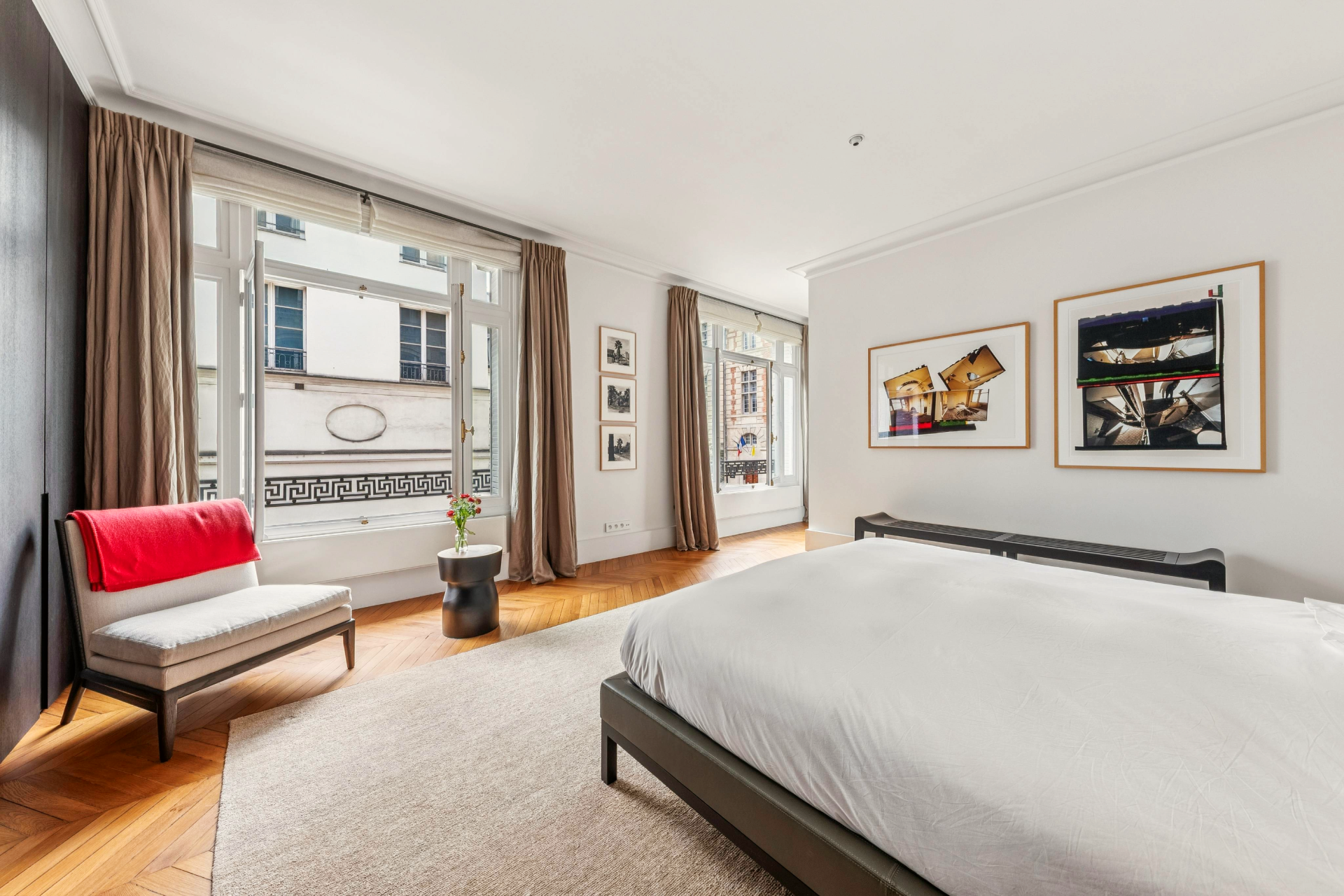 luxury apartment 6 Rooms for sale on PARIS (75006)