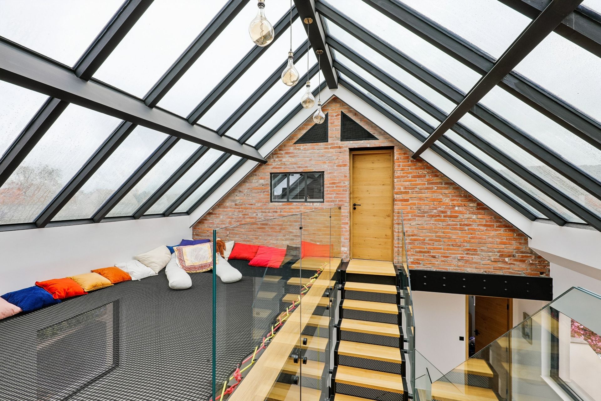 luxury house 9 Rooms for rent on CROISSY SUR SEINE (78290)