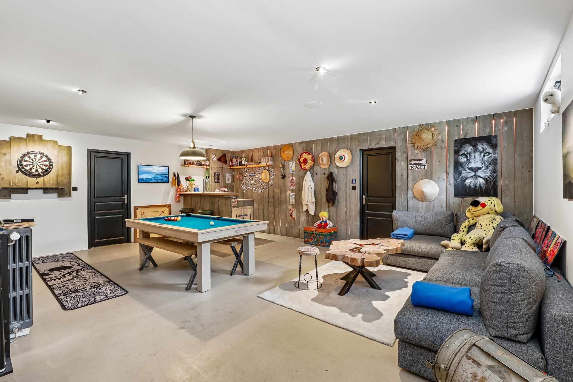 luxury house 9 Rooms for rent on CROISSY SUR SEINE (78290)