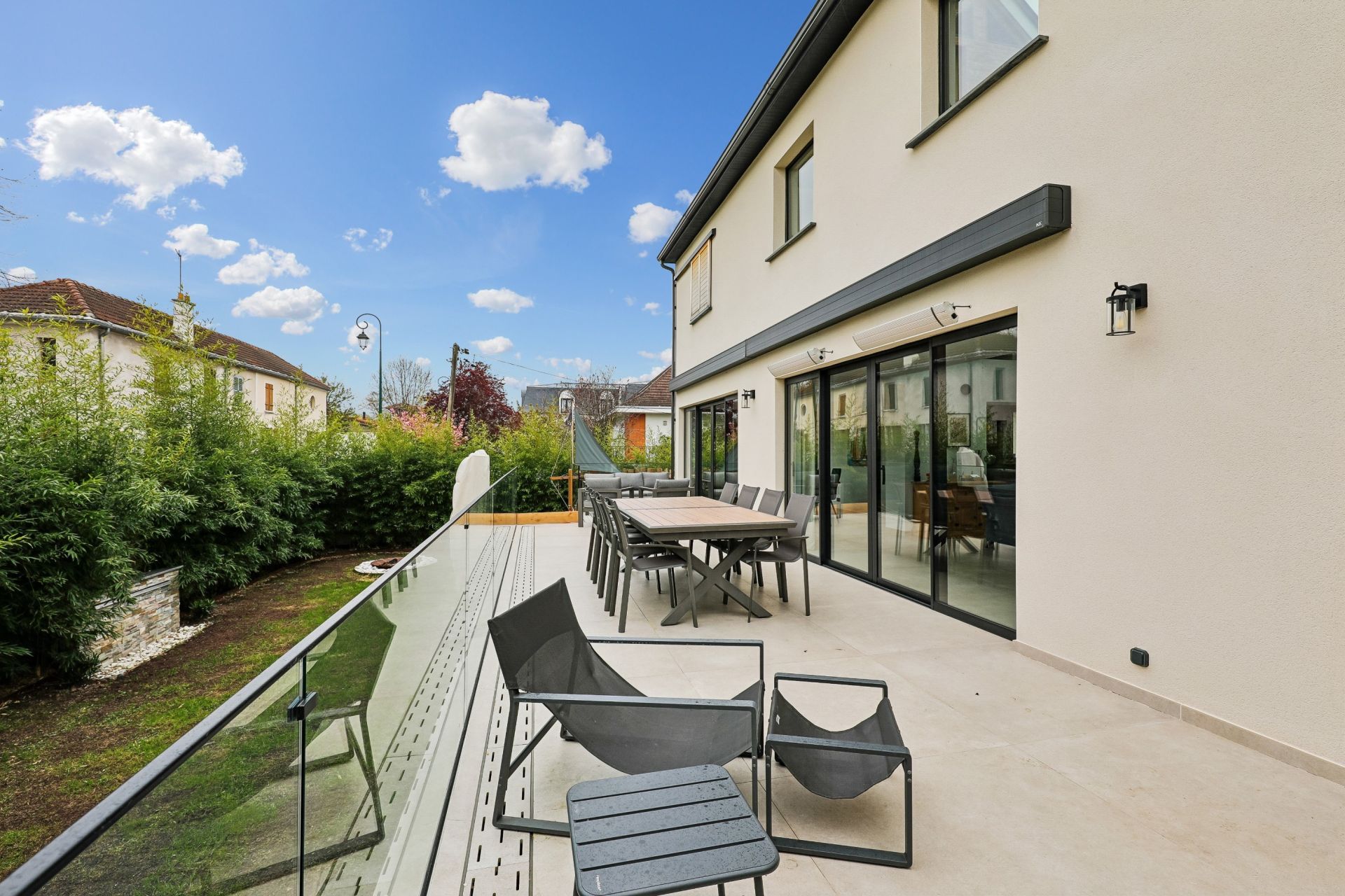 luxury house 9 Rooms for rent on CROISSY SUR SEINE (78290)