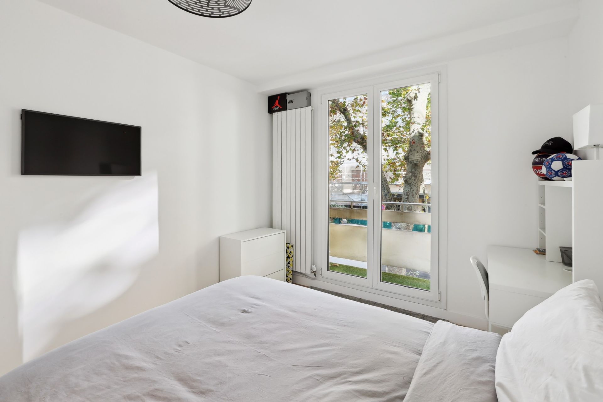 luxury apartment 4 Rooms for sale on NEUILLY SUR SEINE (92200)