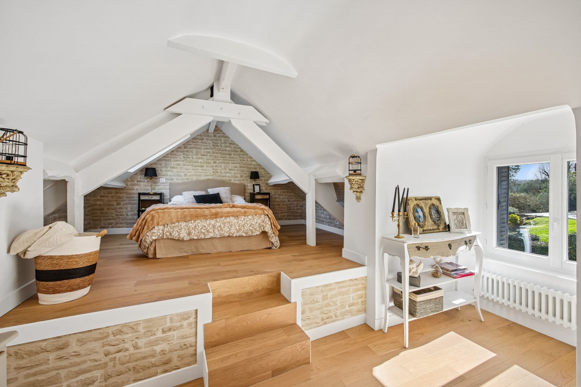 maison de luxe 11 Pièces en vente sur SEPTEUIL (78790)