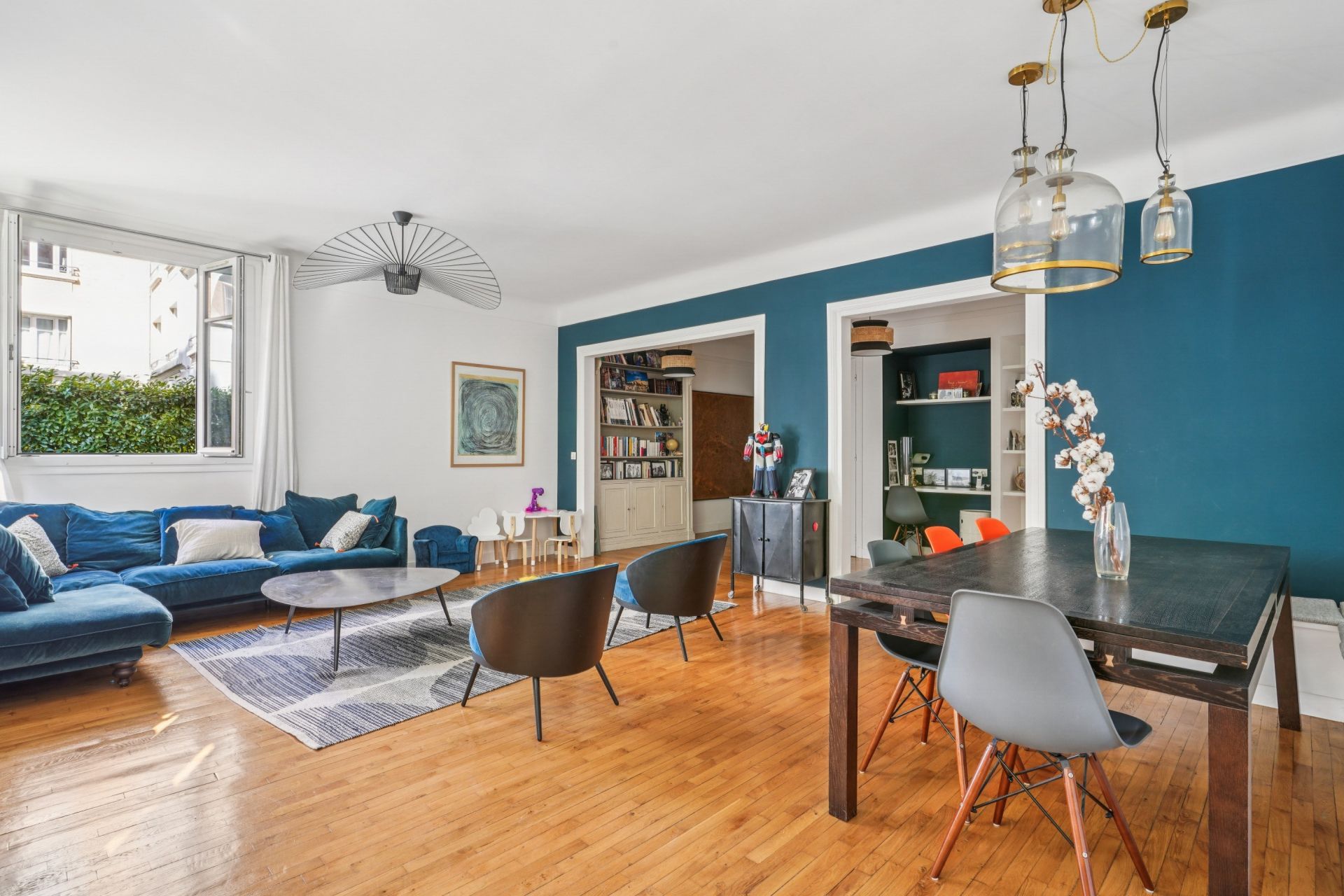 luxury apartment 6 Rooms for sale on NEUILLY SUR SEINE (92200)