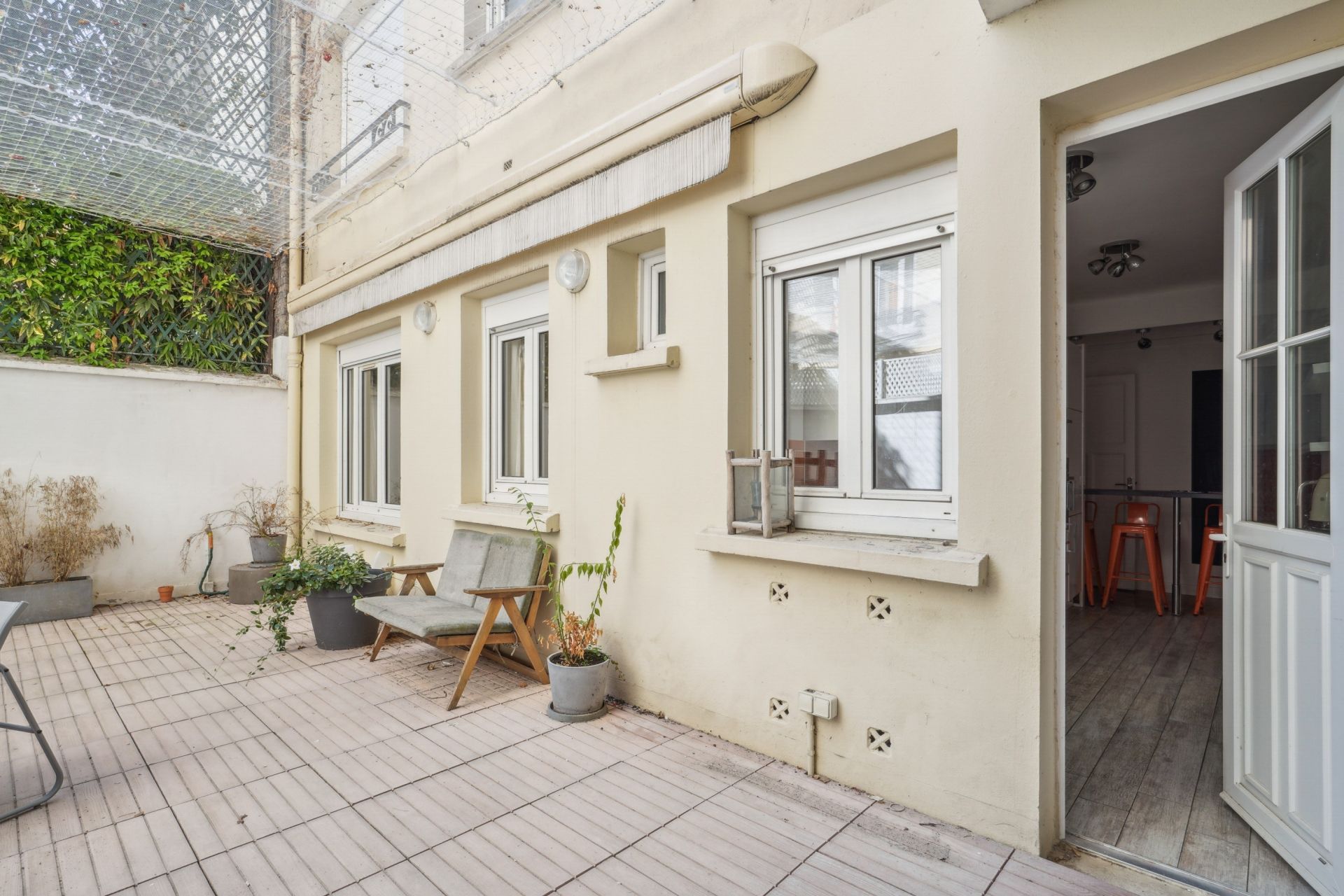 luxury apartment 6 Rooms for sale on NEUILLY SUR SEINE (92200)